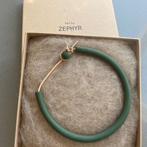 Hello Zephyr clay choker in forest green
